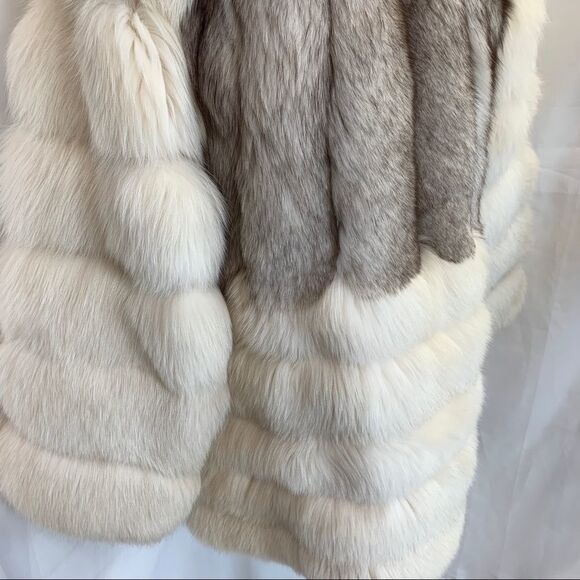 ROBERTO Cuore gorgeous luxurious Saga Fox Fur Coat Sz L - Picture 8 of 15